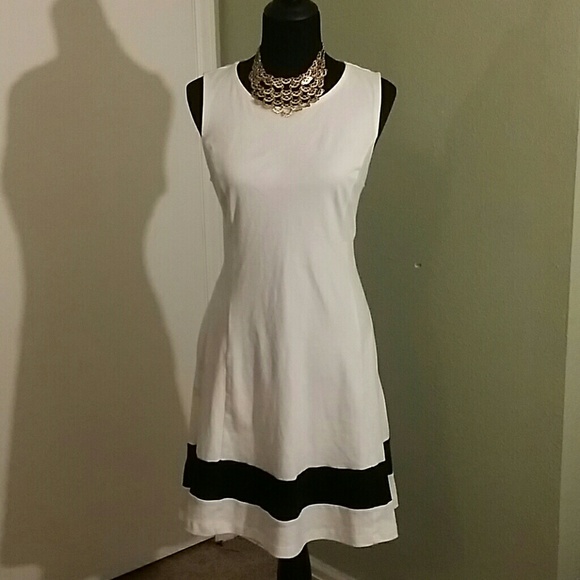 New York & Company Dresses & Skirts - New York & Company spring dress